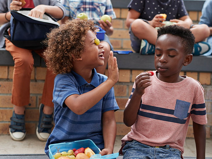 ways help a child respond better to environmental cues