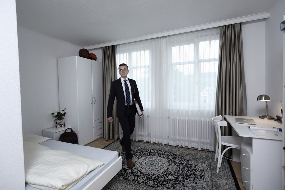 Institut auf dem Rosenberg. elite international school